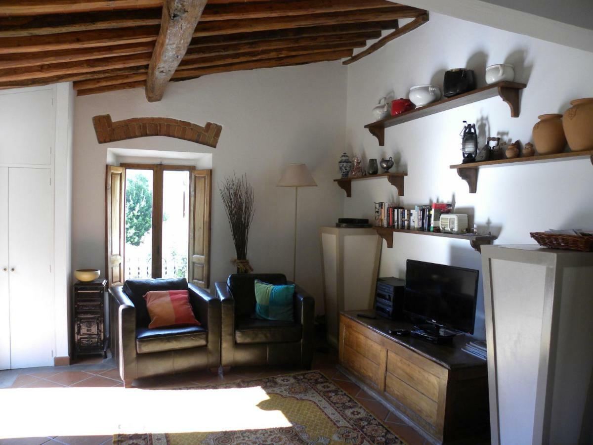Casa Tucci Lägenhet Reggello Exteriör bild