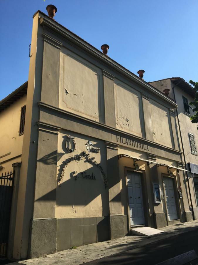 Casa Tucci Lägenhet Reggello Exteriör bild