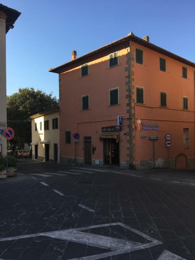 Casa Tucci Lägenhet Reggello Exteriör bild
